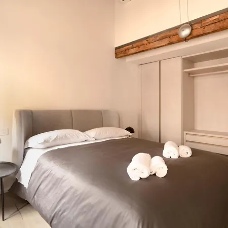 River Cross Apartment Verona
