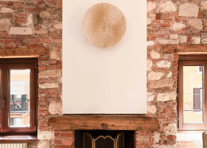 River Cross Apartment Verona