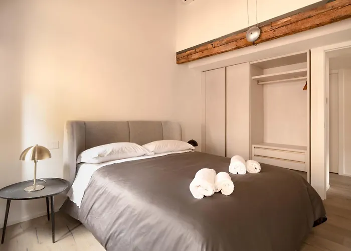 River Cross Apartment Verona